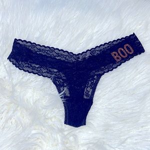 Victoria’s Secret ( Halloween - Thong ) 🎃👻💀🧡